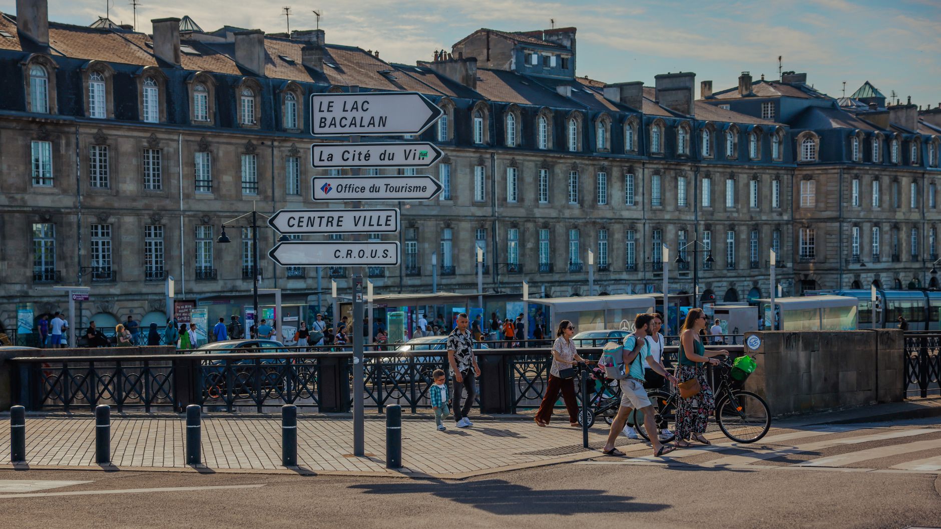 Découvrir Nantes en roller : une aventure gratuite et originale