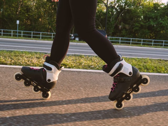 Entretenir et remplacer les roues de roller pour randos